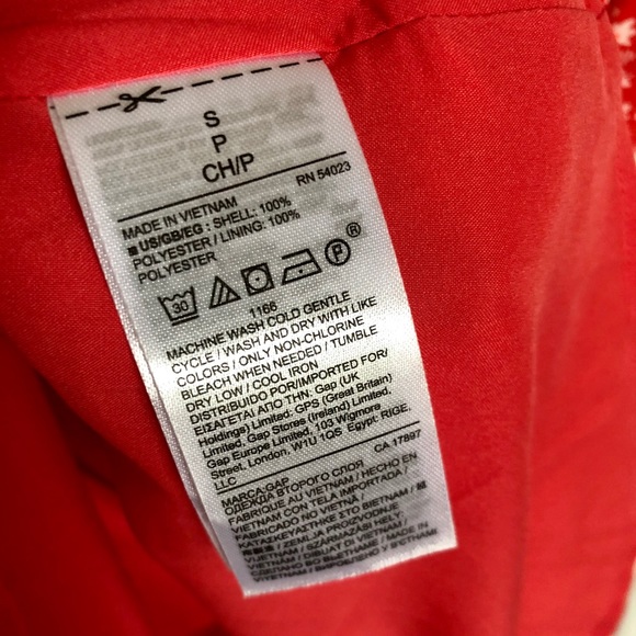 GAP Red Floral Pattern Dress - Picture 4 of 6